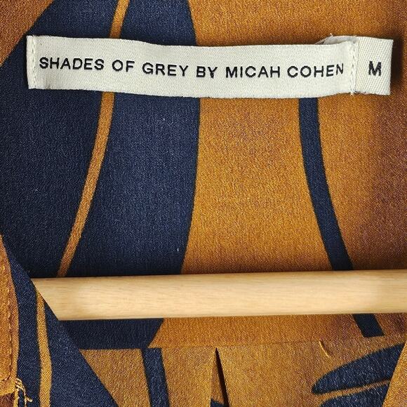 SHADES OF GREY BY MICAH COHEN MEN'S BUTTON UP SHORT SLEEVE SHIRT SIZE MEDIUM - Picture 6 of 11